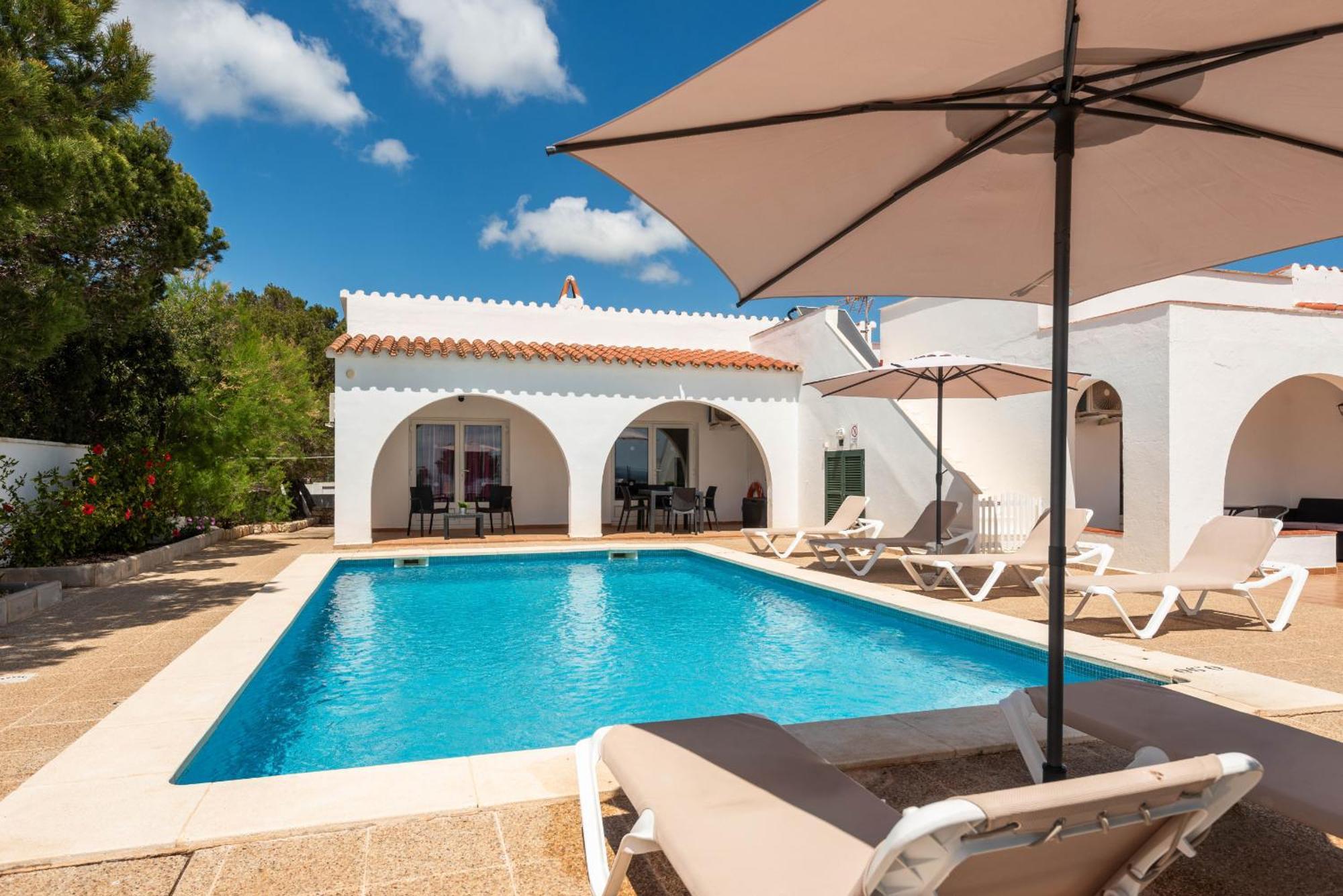 Villa Panorama Cala En Porter  Bilik gambar